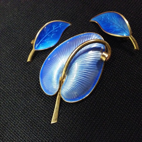 Vintage Mid-Century Fine Jewelry 2-pc Set Signed Denmark VB Norway D-A Sterling Silver Guilloche Anthurium Brooch + Leaf Clip-On Earrings