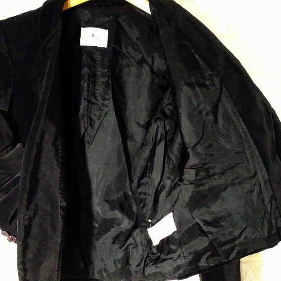 Vintage 70s PlumTree Black Velvet Blazer Jacket C… - image 5