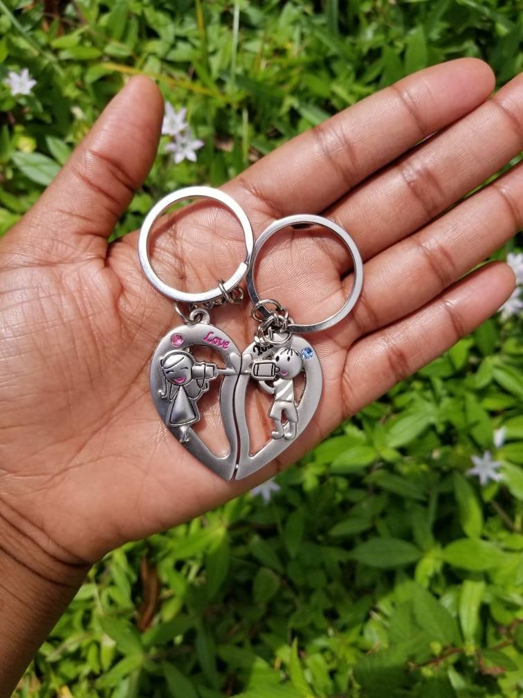 Sweet Heart Lover Magnetic Couple Key Chain With Boyfriend and