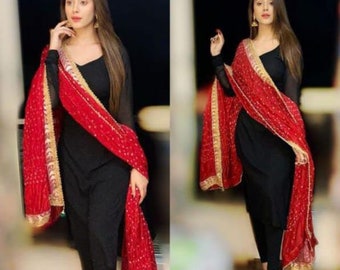black kurti with heavy dupatta
