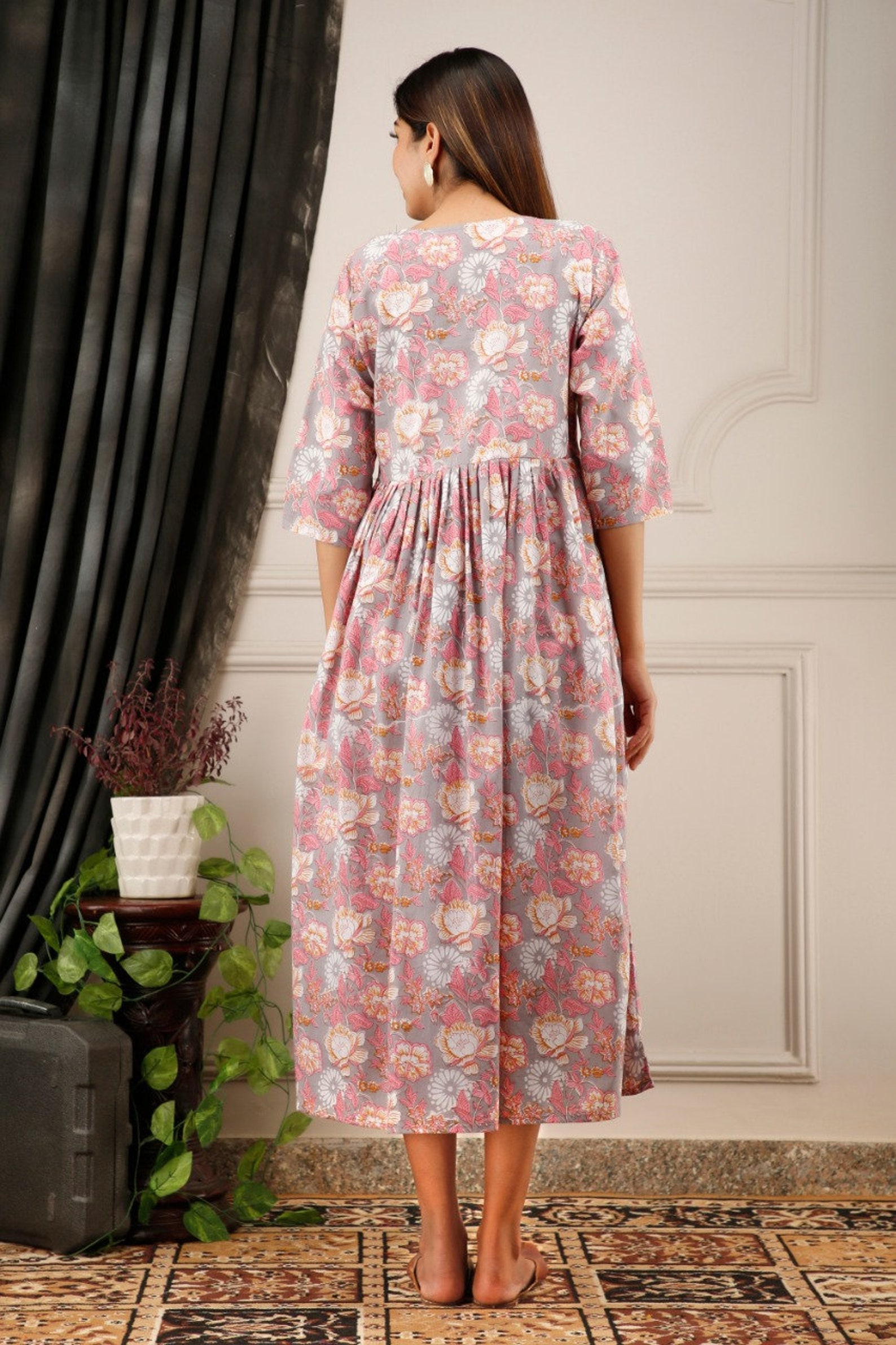 reception attire for guest