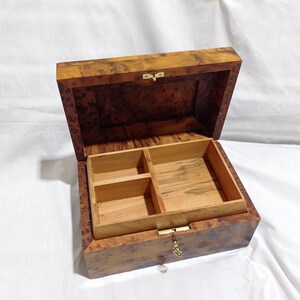 Wooden Jewelry Box Made Of Thuya Burl,Lockable Wooden Chest Box With Two Storage Level,Large Jewelry Organizer Box,Decorative Lock Box