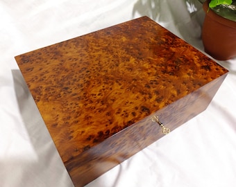 DDP USA) Handmade Moroccan Thuya Burl Wood Box, Jewellery Storage with Lock