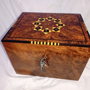 New 2024. Big box thuya wood, best gift wood Box with Lock and keys