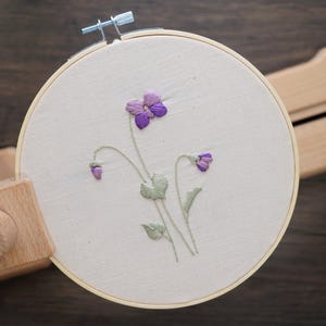 Violet Embroidery Pattern,Beginner DIY February Birth Flower (PDF Pattern and Tutorial)