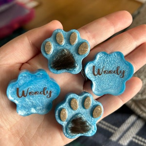 Custom Personalised Solid Resin Pet Ashes Fur Cremation Memorial Keepsake Paw Print Keyring Cat Dog Rabbit Guinea Pig