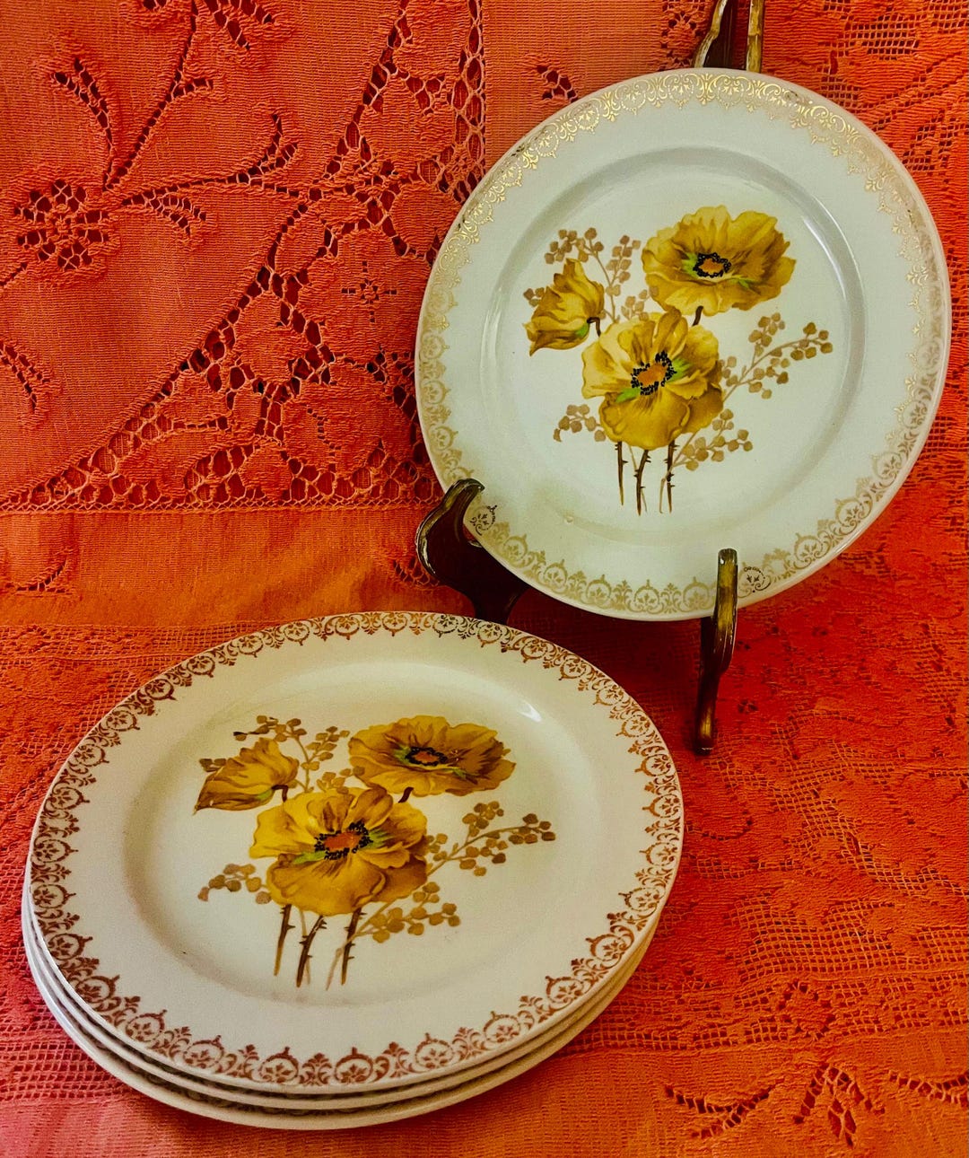 Set of 4 Bread and Butter Plates by Edwin Knowles. Pattern KN01006. - Etsy