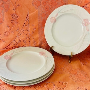 Mikasa Serenade Pink Dinner Plates (Set of 4) - Floral Design