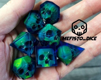 Skull dice set custom polyhedral dice set, exquisite dragon scale dice set, D and D dice set, dungeon dice