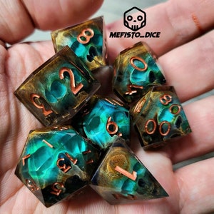 Dice set dnd skull for Dungeons and Dragons