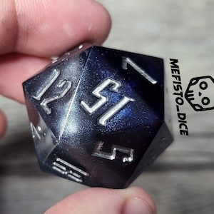 D20 blue galaxy geode 33 mm dice Sharp Edge, D&D Dice Set for Dungeons and Dragons D and Polyhedral Dice Set