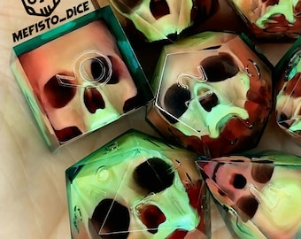 Dice set skull Sharp Edge, D&D Dice Set for Dungeons and Dragons d and D Polyhedral dice set - d20 d12 d10 d8 d6 d4 warlock barbarian magic