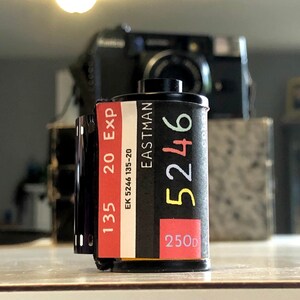 KODAK VISION 250D 7246 | 100 ft each roll (Single Perf) on a