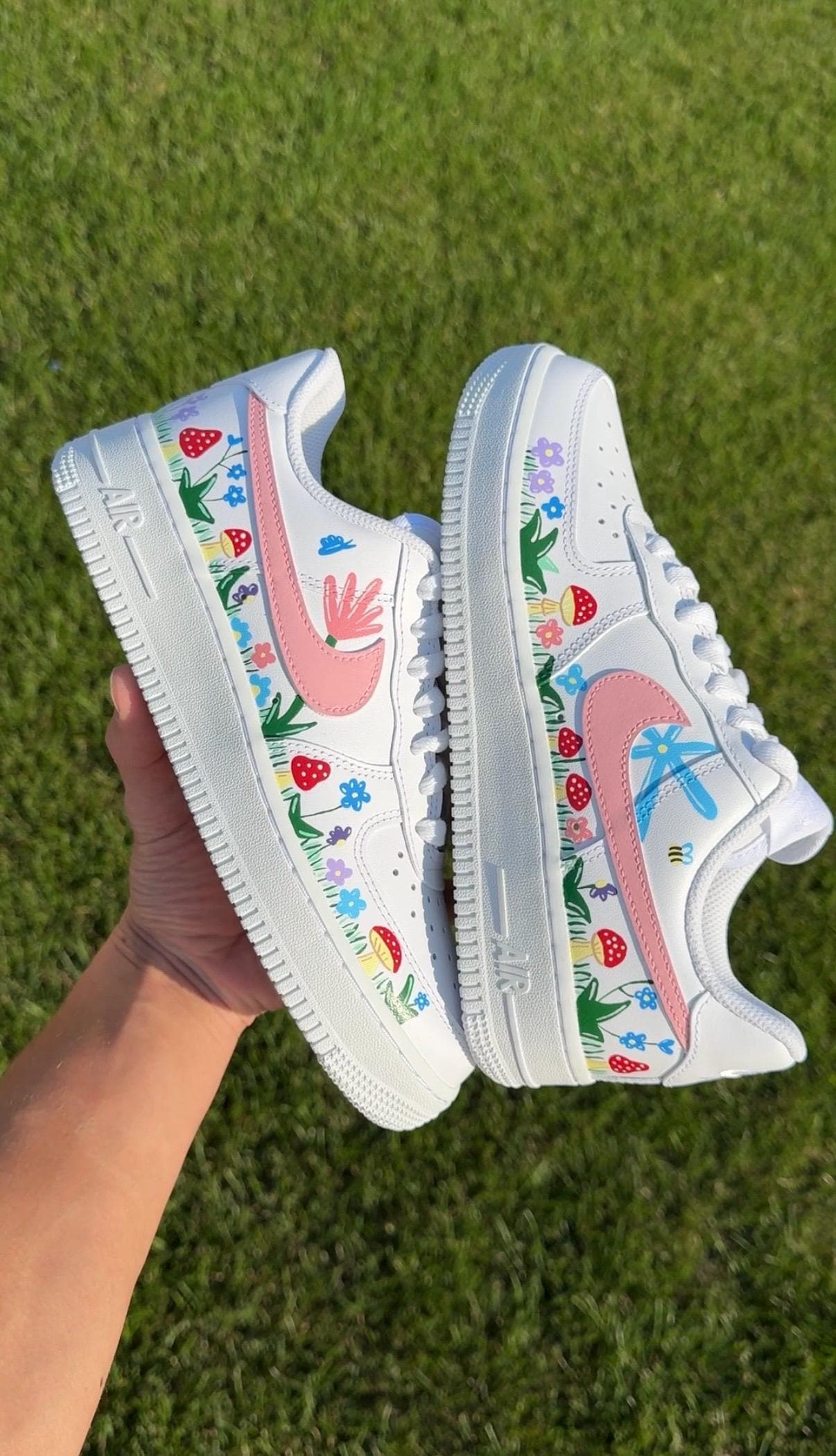 nike shoes with flower pattern