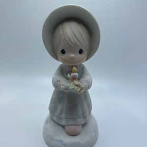 Precious Moments Porcelain Figurine Enesco Designed Giftware #568