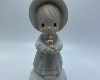 Precious Moments Porcelain Figurine Enesco Designed Giftware #568