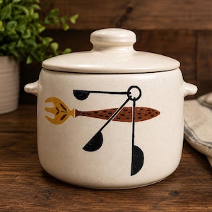 Vintage West Bend USA Stoneware Bean Pot Crock w/Lid Thumbprint Pattern