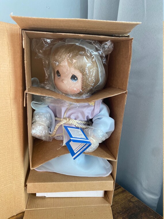 Baby jesus porcelain doll on sale