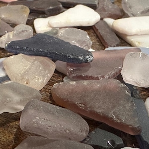 Purple Sea Glass, Sea Glass Bulk, Sea Glass Lot, 120 Pieces Of Small to Medium Sea Glass # 595