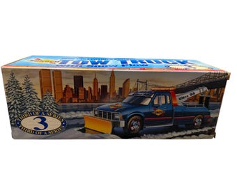 1996 Sunoco Tow Truck w/ Snow Plow Collector’s Edition Lights Sound Third of Series