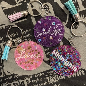 SweetRepeatsInc Taylor Swift Inspired Keychains ~ Choose Your Style! New Random