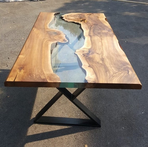 Make a DIY Walnut Wood and Epoxy Resin Table with Amy – Forest 2 Home