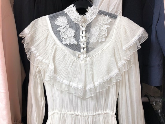 Vintage Gunne Sax White Bridal Dress Size 9