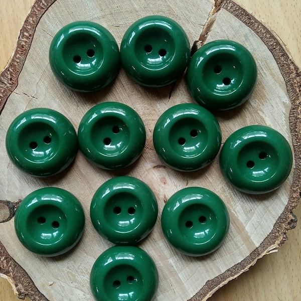 Medium large green button,11 green buttons,30mm green button,2 holes green buttons