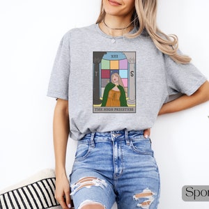 Camiseta de bruja con la carta del Tarot de Taylor, arte de la Suma Sacerdotisa, unisex, estilo suave
