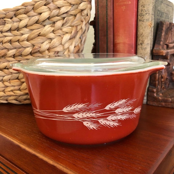 Vintage Autumn Harvest Covered Casserole Dish with Lid