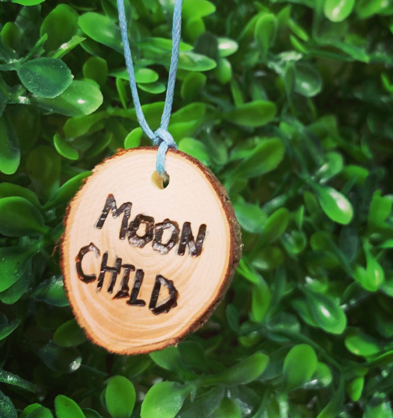 Colgantes de madera | Etsy