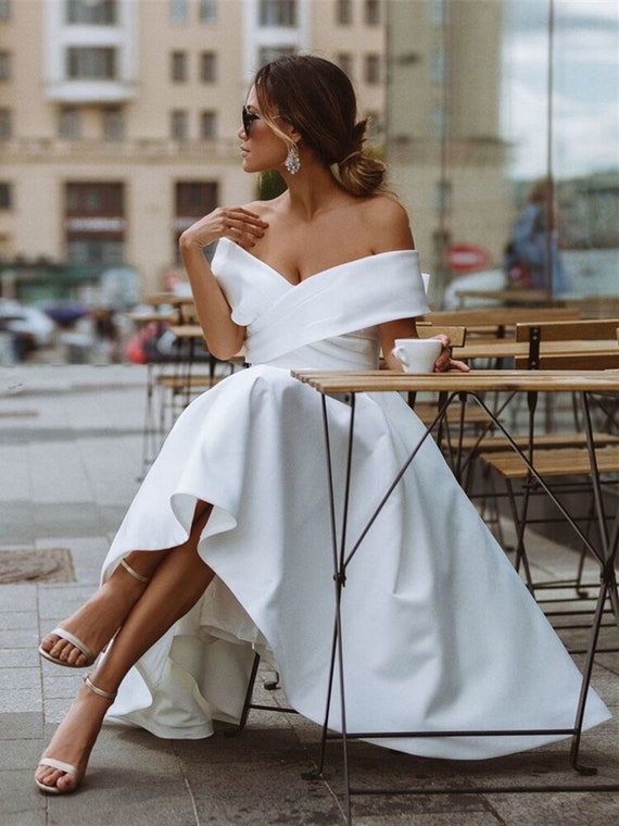 batteri gallon At bidrage Tea-length Wedding Dress off the Shoulder White Satin A-line - Etsy