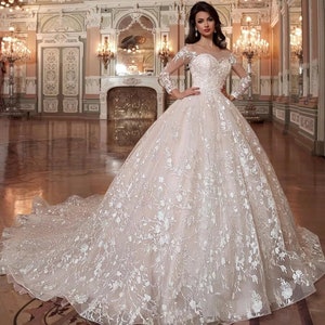 Long Sleeve Ball Gown Wedding Dress