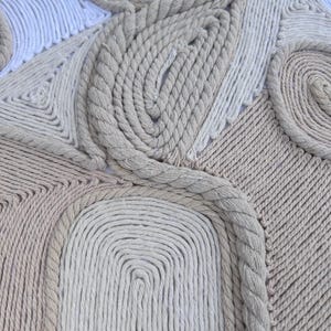 Paisaje Textil” – Arte mural en macramé moderno