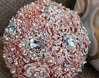 Fully Blinged Rose Gold Bouquet | crystal bouquet | jewelry bouquet | broach bouquet | bling bouquet | rhinestone bouquet | bouquet jewelry