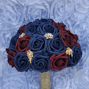 Ramo de broche azul marino y burdeos / ramo de novia / ramos elegantes / ramos blinged / flores de boda / ramo de boda