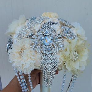 Ivory Brooch Bouquet, Brooch Bouquet, Bridal Brooch Bouquet |  | white satin bouquet | bling bouquet | wedding bouquet | bridal bouquet