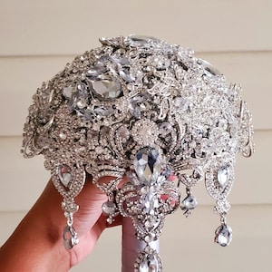 Silver Brooch Bouquet | Brooch Bouquet | Glam bouquet | Crystal bouquet | Jewelry bouquet | Rhinestone bouquet | Silver bridal bouquet
