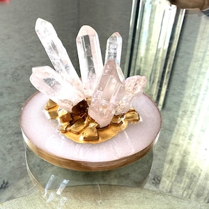 Resin Ring Holder Quartz Crystal Jewelry Dish Crystal Ring Plate Glam Vanity Decor Rock Crystal Jewelry Display Luxury Closet Decor Gift