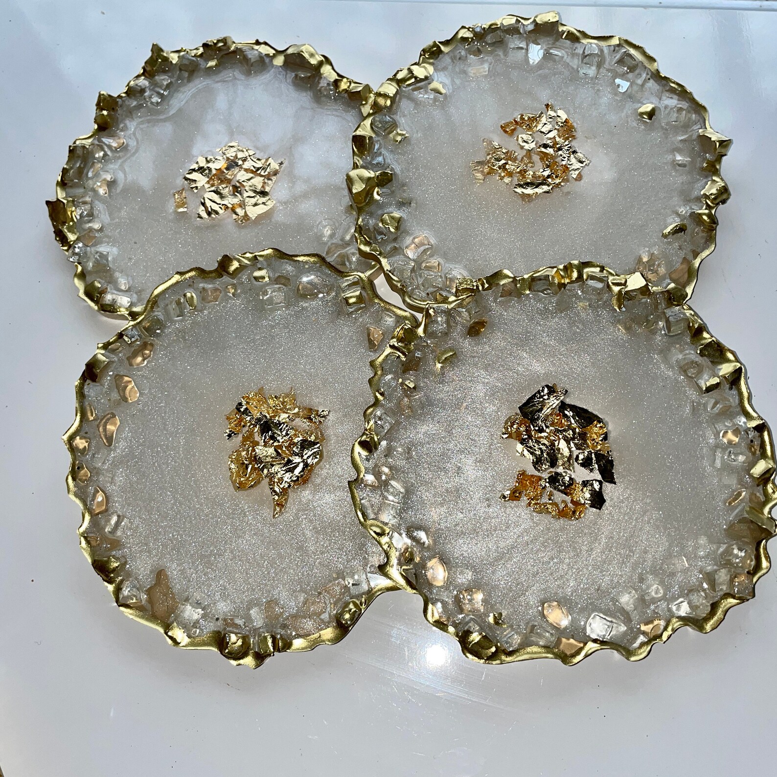 Geode Resin Coaster Set With Crushed Glass Edges 4 Coasters Etsy
