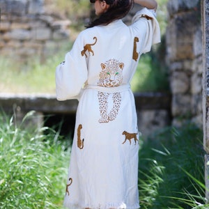 Naturlig bomullsmorgonrock, kaftan, boho festival kimono, morgonrock, present till henne, present till man, strand, spa-morgonrock, handavtryck med tigermönster, bild 2