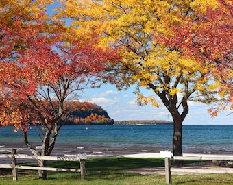 Blick durch die Herbstfarben, Ephraim, Door County, Wisconsin
