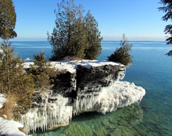 Invierno en Cave Point, condado de Door, Wisconsin