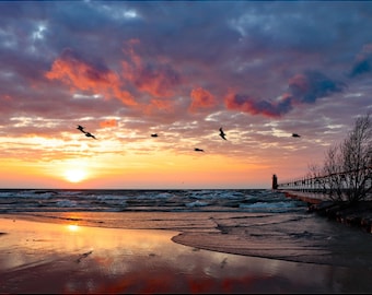 South Haven Beach Poster bei Sonnenuntergang: Portait & Portait von Portait