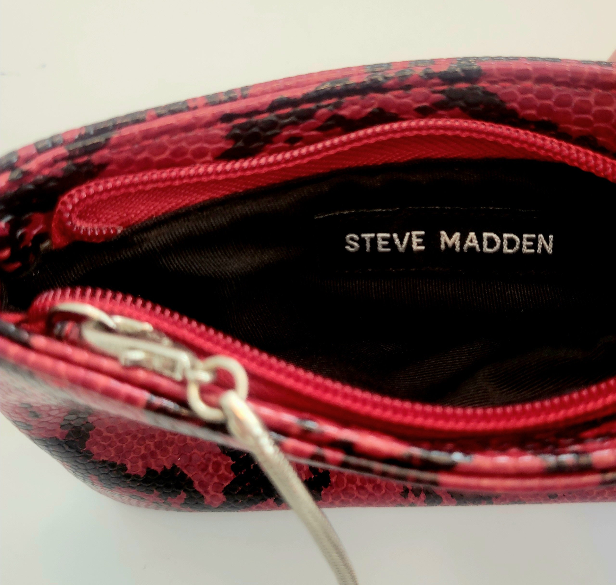 STEVE MADDEN HANDBAG RED BJULES QUILTED W Crossbody Strap Silver Accents  NWT | eBay