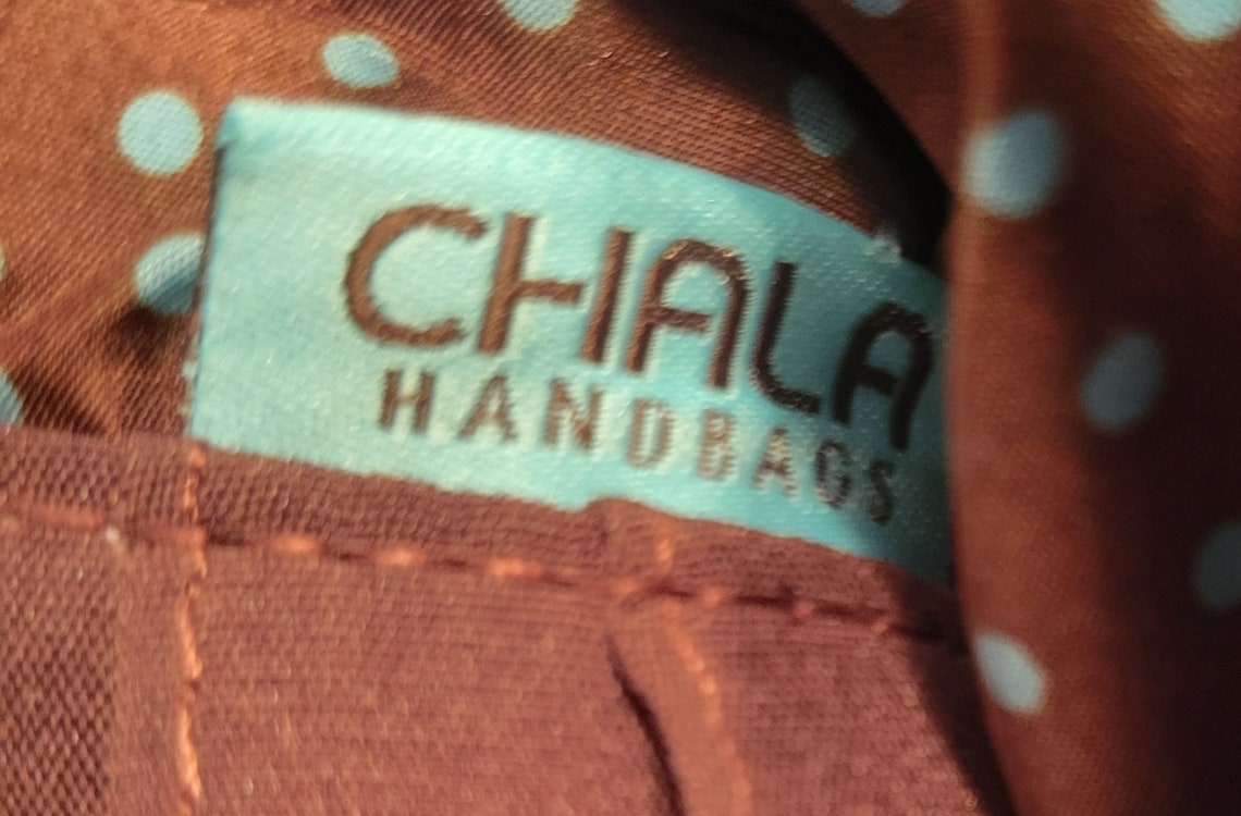 Chala Giraffe Patch Crossbody Handbag - Adjustable Strap, Detachable Key Fob - View #6