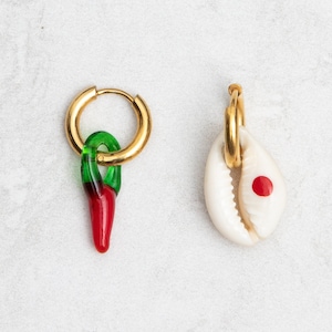 SONJA EARRINGS Cowrie, sea shell earrings, chili, gold stainless steel Hoops hypoallergenic Handmade in LA image 1