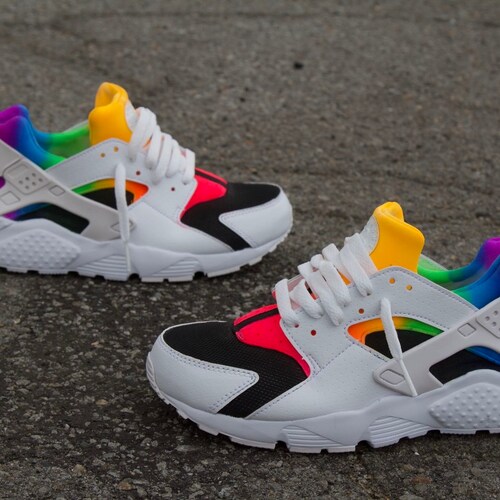 holographic huaraches