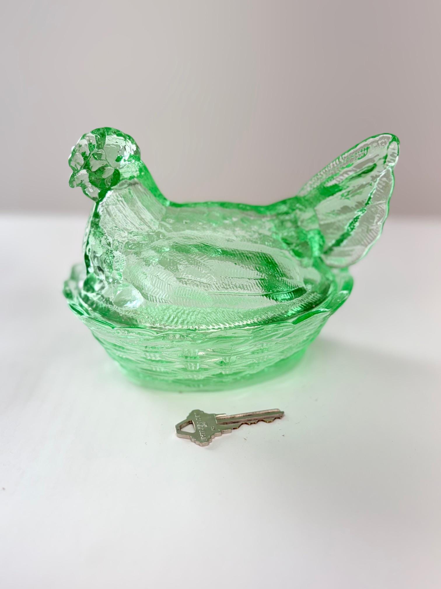 Glass hen on nest - Etsy 日本