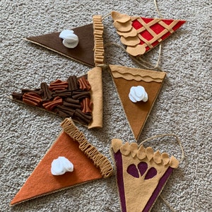 Assorted Felt Pie Banner-Holiday/Thanksgiving/Fall Decor